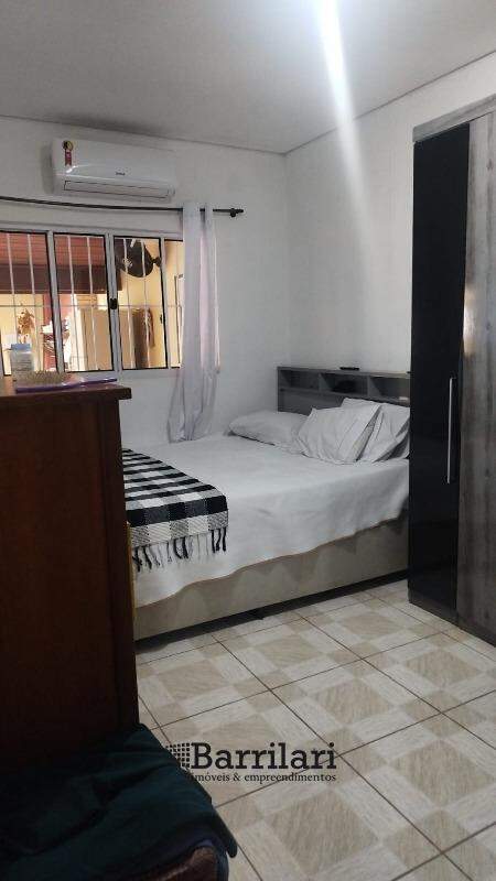 Casa à venda no Residencial Água Branca: 