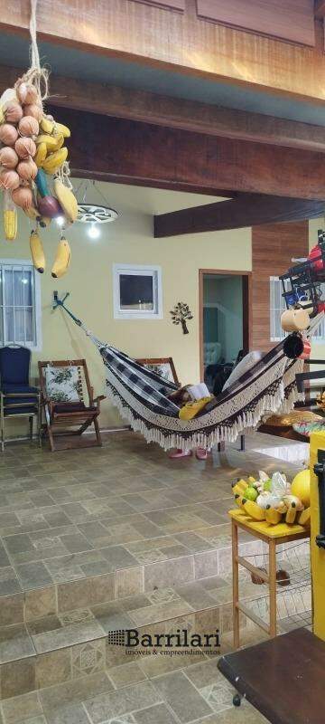 Casa à venda no Residencial Água Branca: 