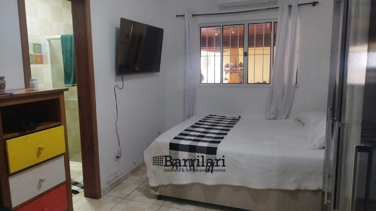 Casa à venda no Residencial Água Branca: 
