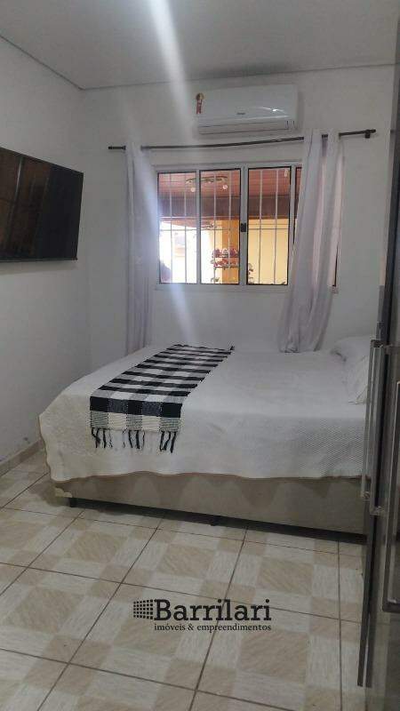 Casa à venda no Residencial Água Branca: 