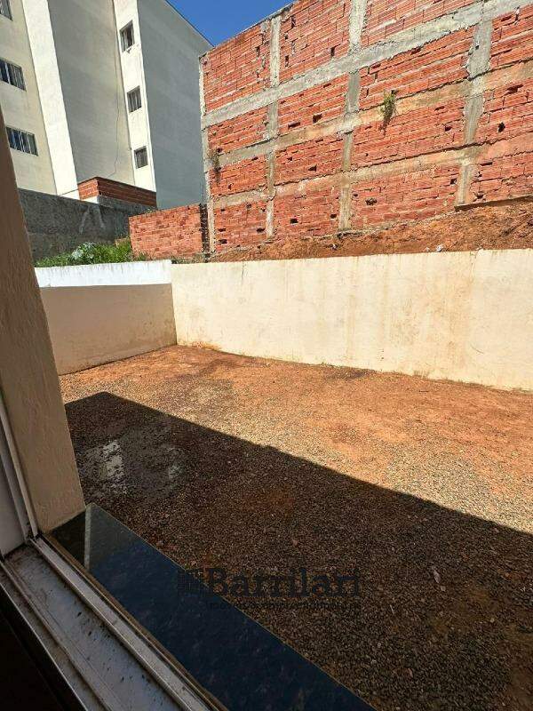 Casa à venda no Residencial Água Branca: 
