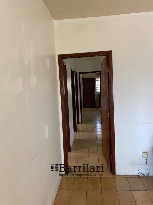 Casa à venda no Centro: 