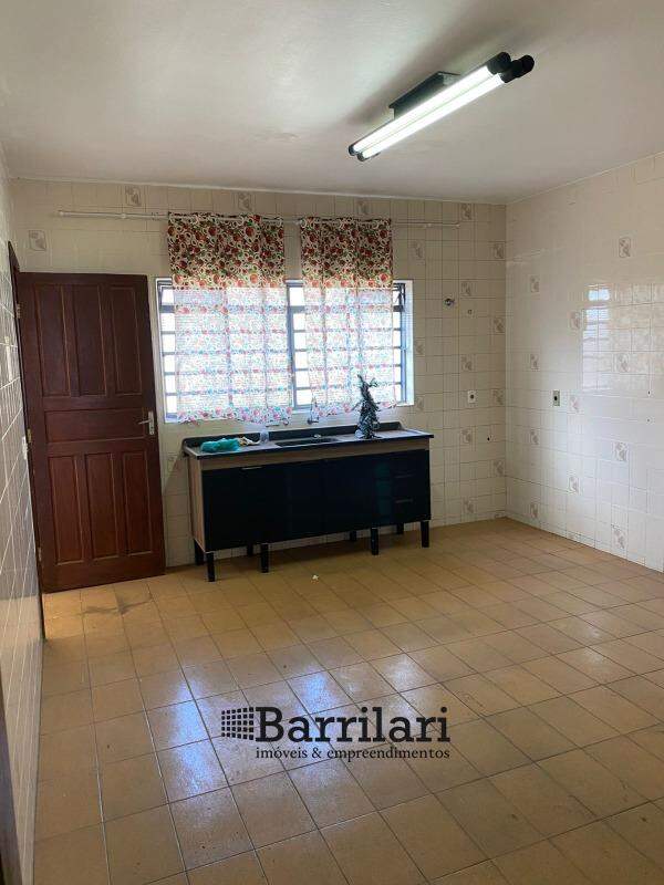 Casa à venda no Centro: 