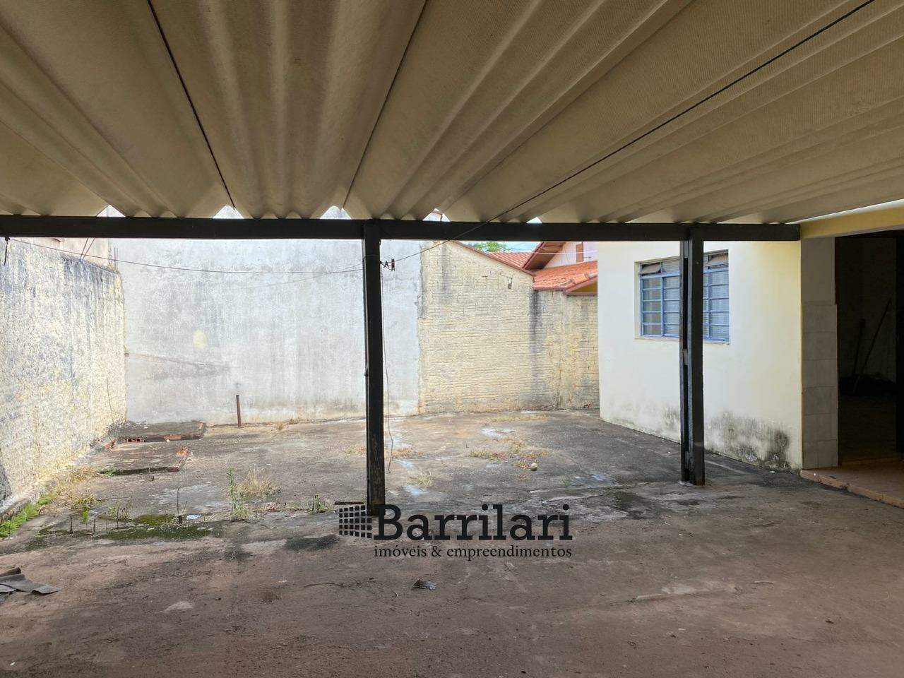 Casa à venda no Centro: 