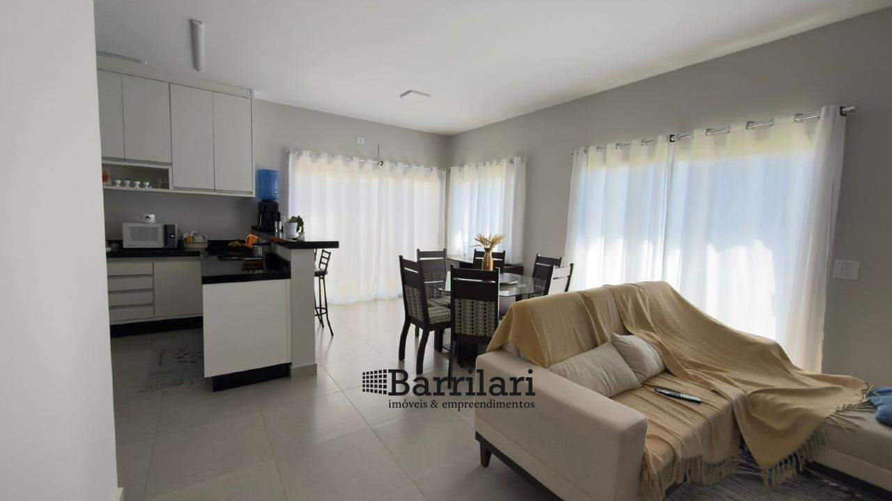 Casa à venda no Jardim Sartorelli: 