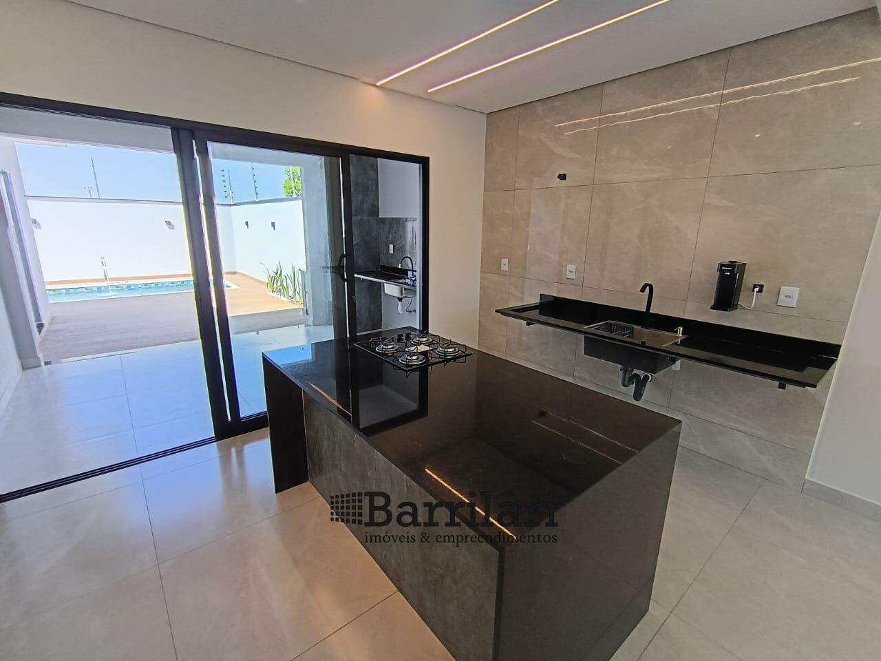 Casa à venda no Portal Ville Azaleia: 