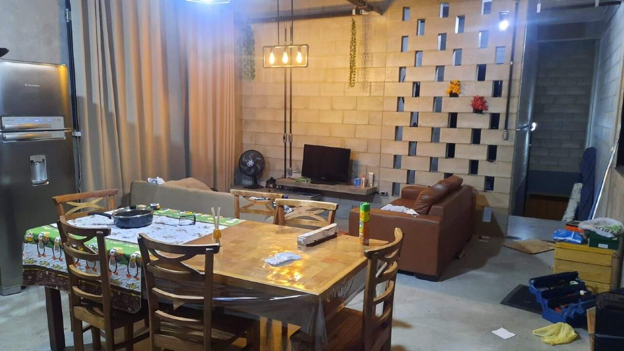Casa à venda no Capanema: 