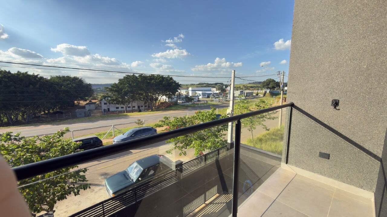 Casa à venda no Parque Campestre I: 