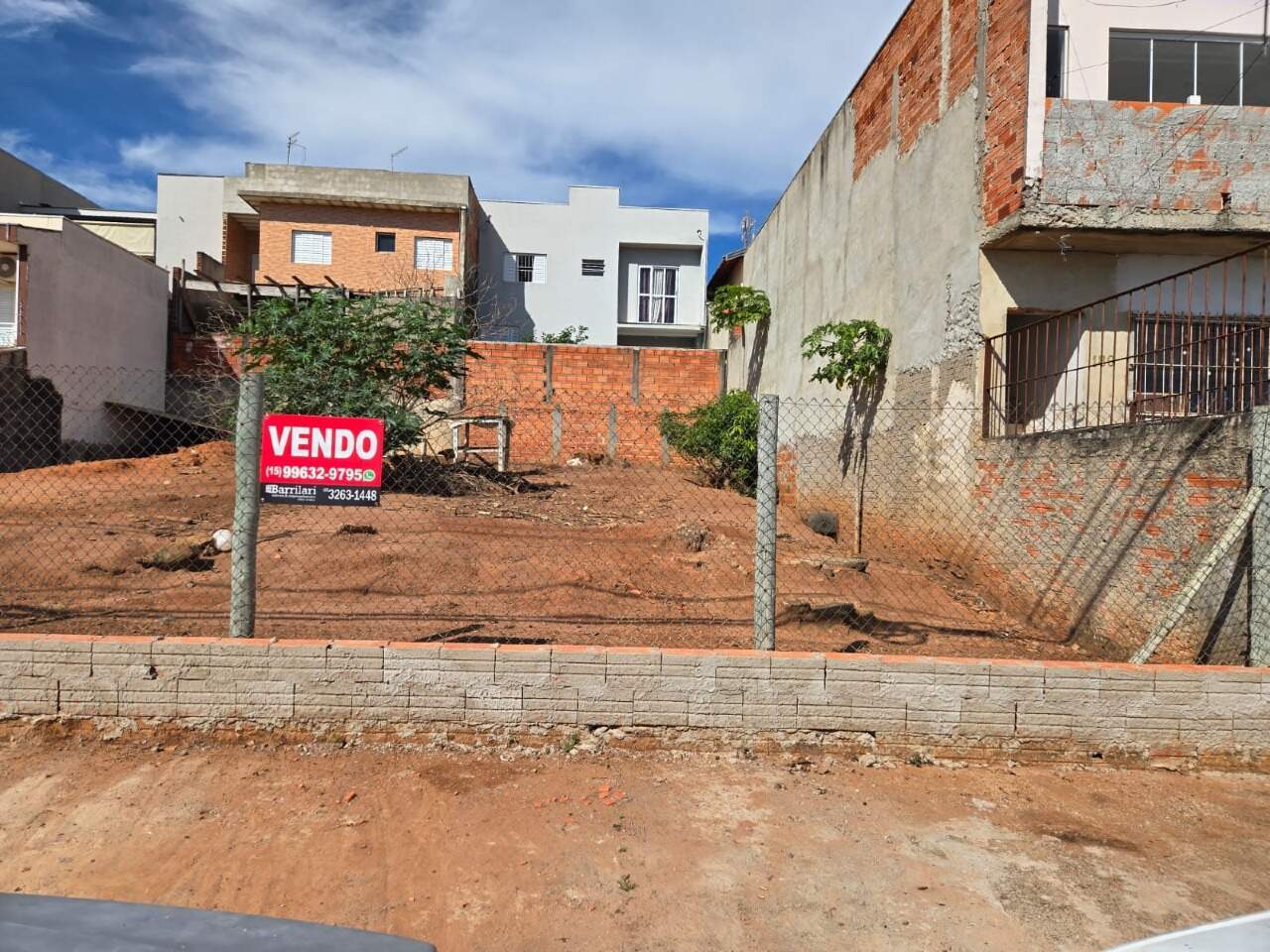Terreno à venda no Residencial Água Branca: 