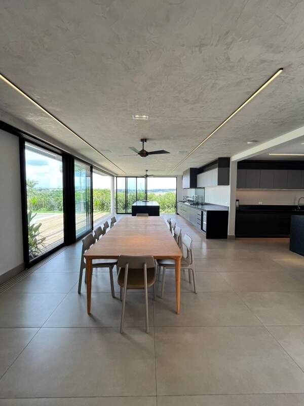 Casa em condomínio à venda no Fazenda Alvorada: 