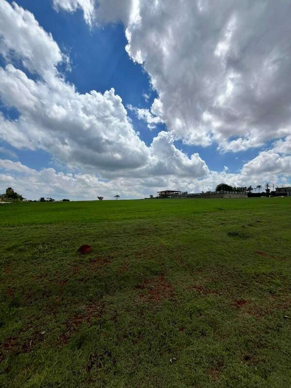 Terreno à venda no Fazenda Alvorada: 