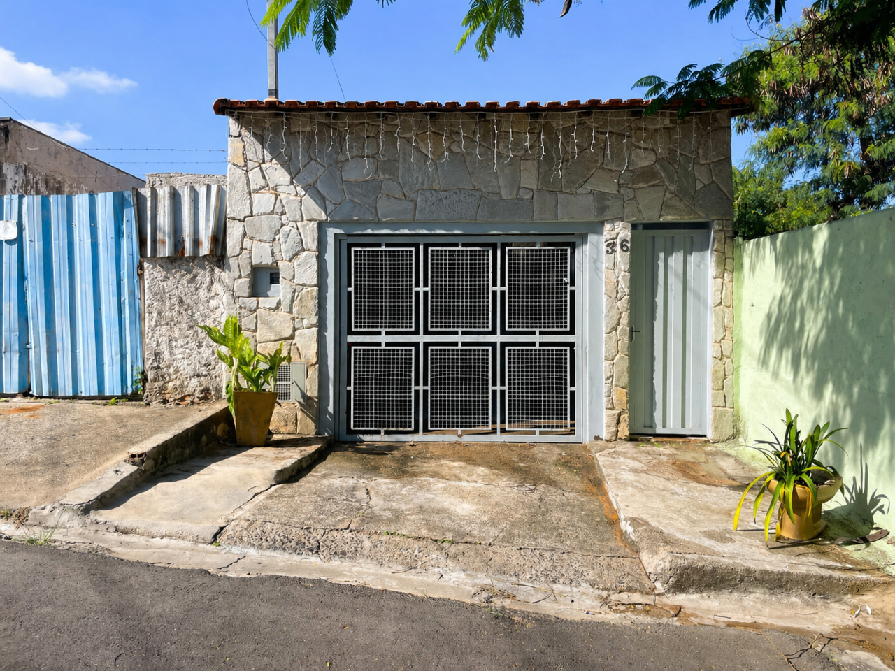 Casa à venda no Parque Santa Rita de Cássia: 
