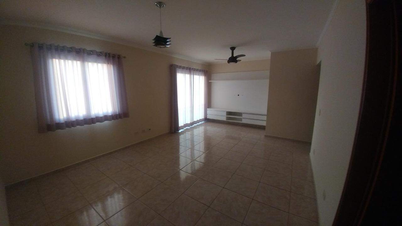 Apartamento à venda no Águia da Castelo: 