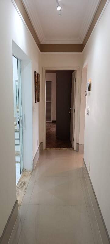Casa em condomínio à venda no Flora Ville: 