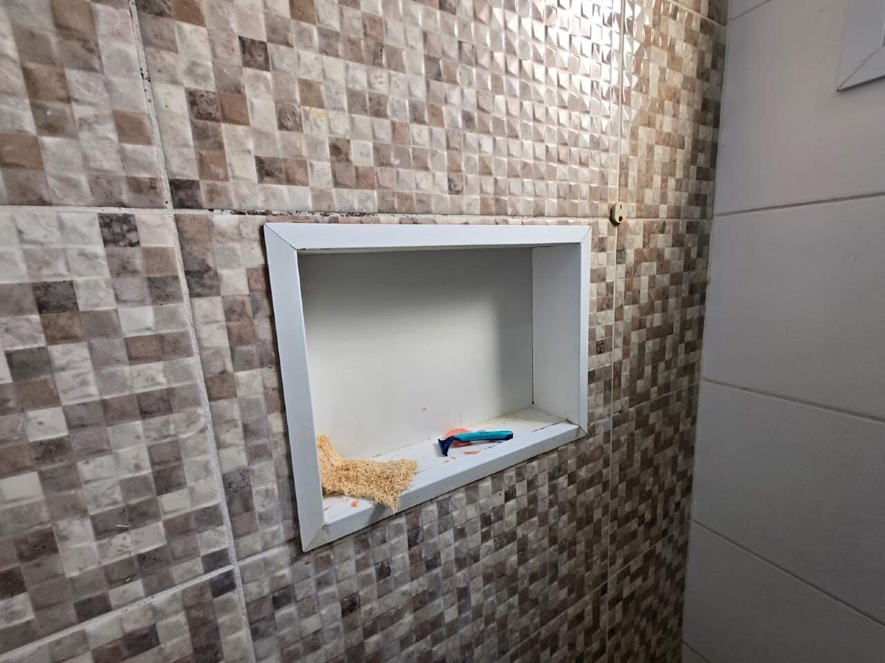 Apartamento para aluguel no Portal Ville Azaleia: 