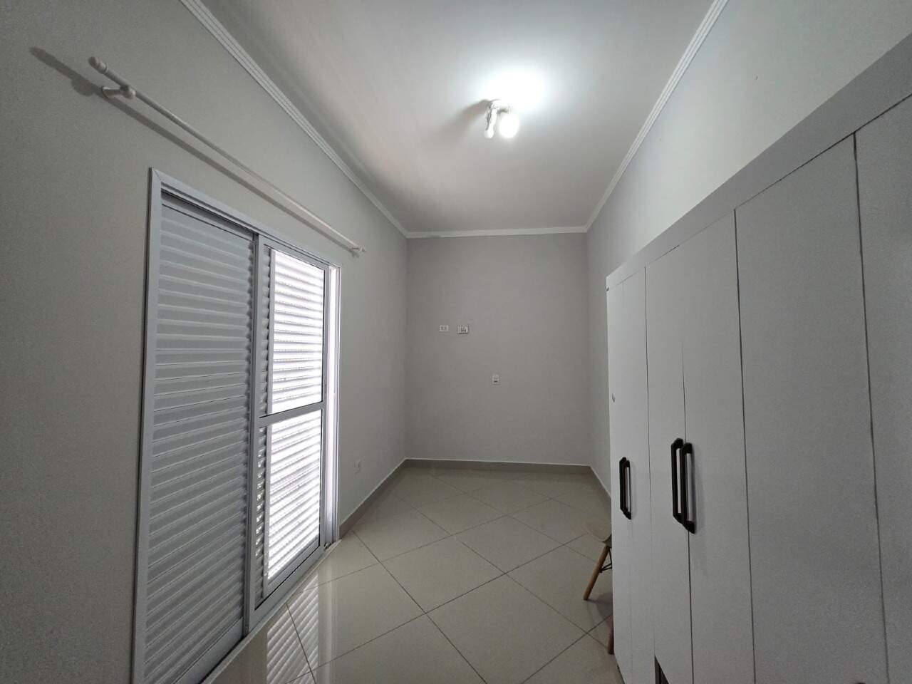 Apartamento para aluguel no Portal Ville Azaleia: 