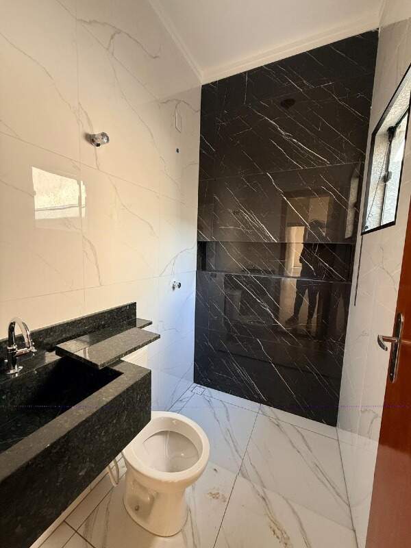 Casa à venda no Jardim Santa Marta: 