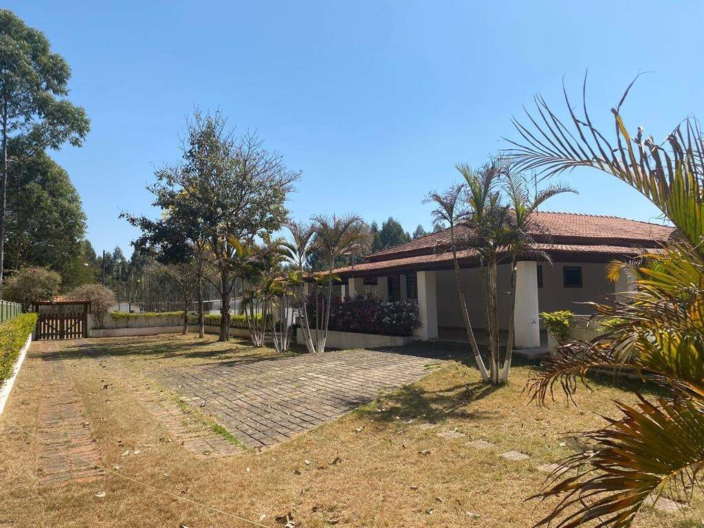 Sítio à venda no Área Rural de Bofete: 