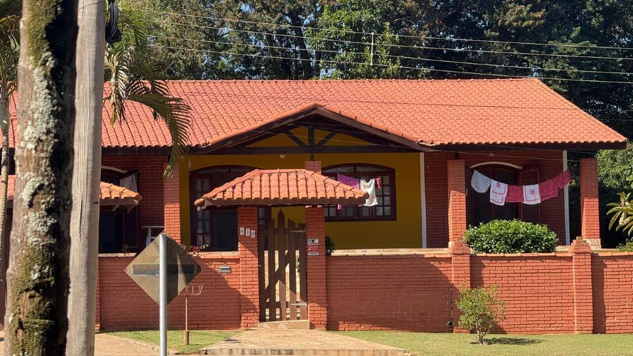 Casa em condomínio à venda no Nova Rheata: 