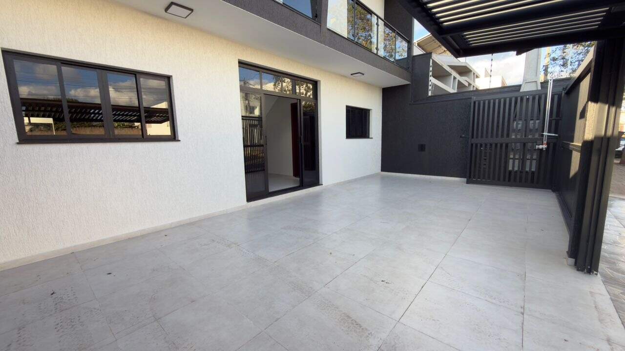 Apartamento à venda no Recanto das Primaveras I: 