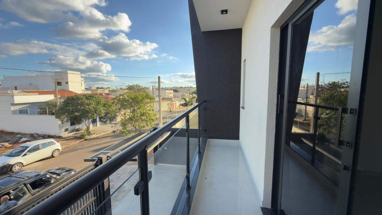 Apartamento à venda no Recanto das Primaveras I: 