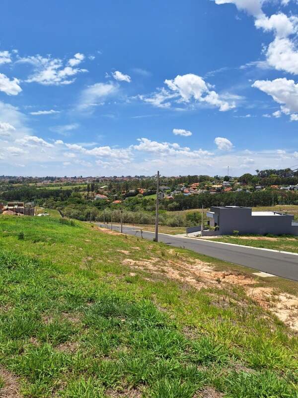 Terreno à venda no Loteamento Reserva dos Ipês: 
