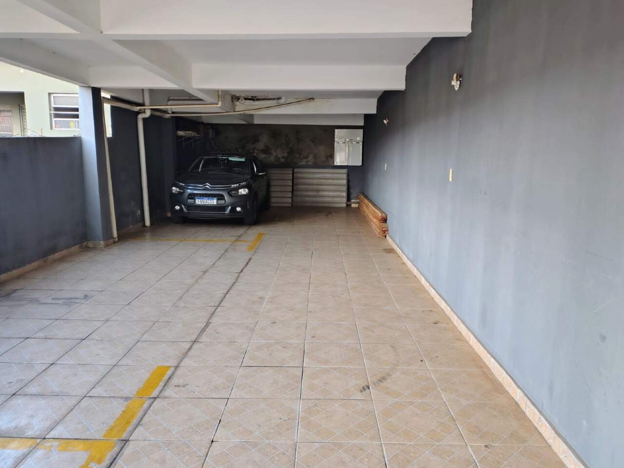 Prédio à venda no Jardim Santo Antônio: 