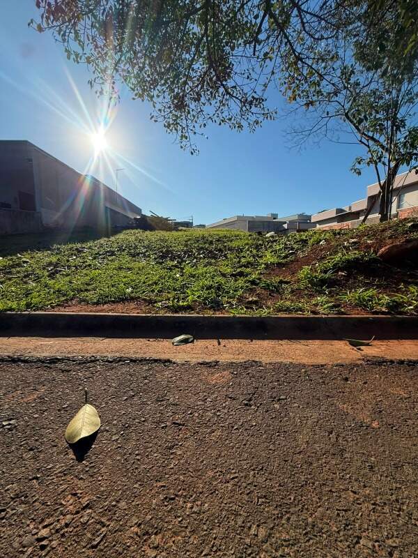 Terreno à venda no Residencial Haras Inga Mirim: 