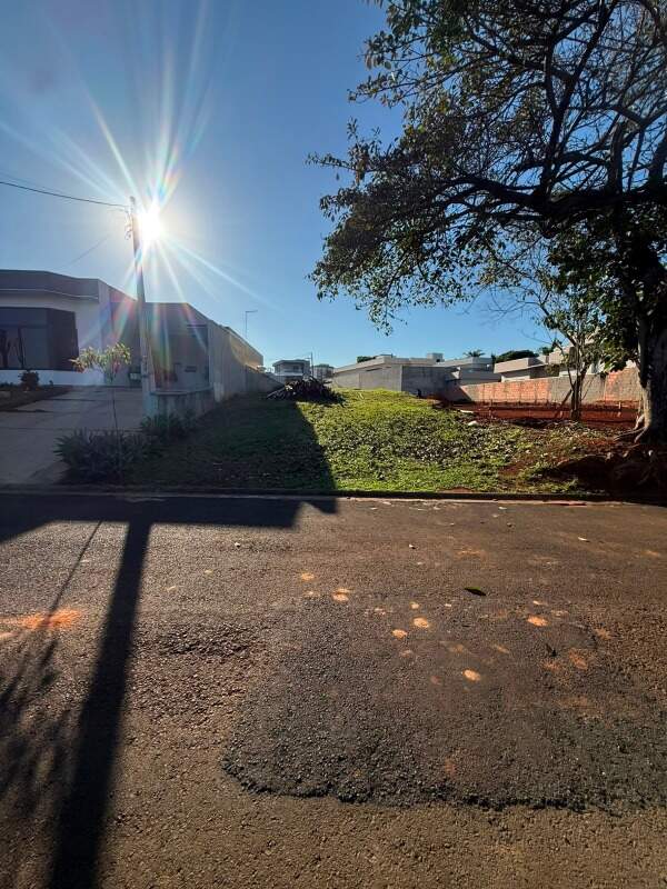 Terreno à venda no Residencial Haras Inga Mirim: 
