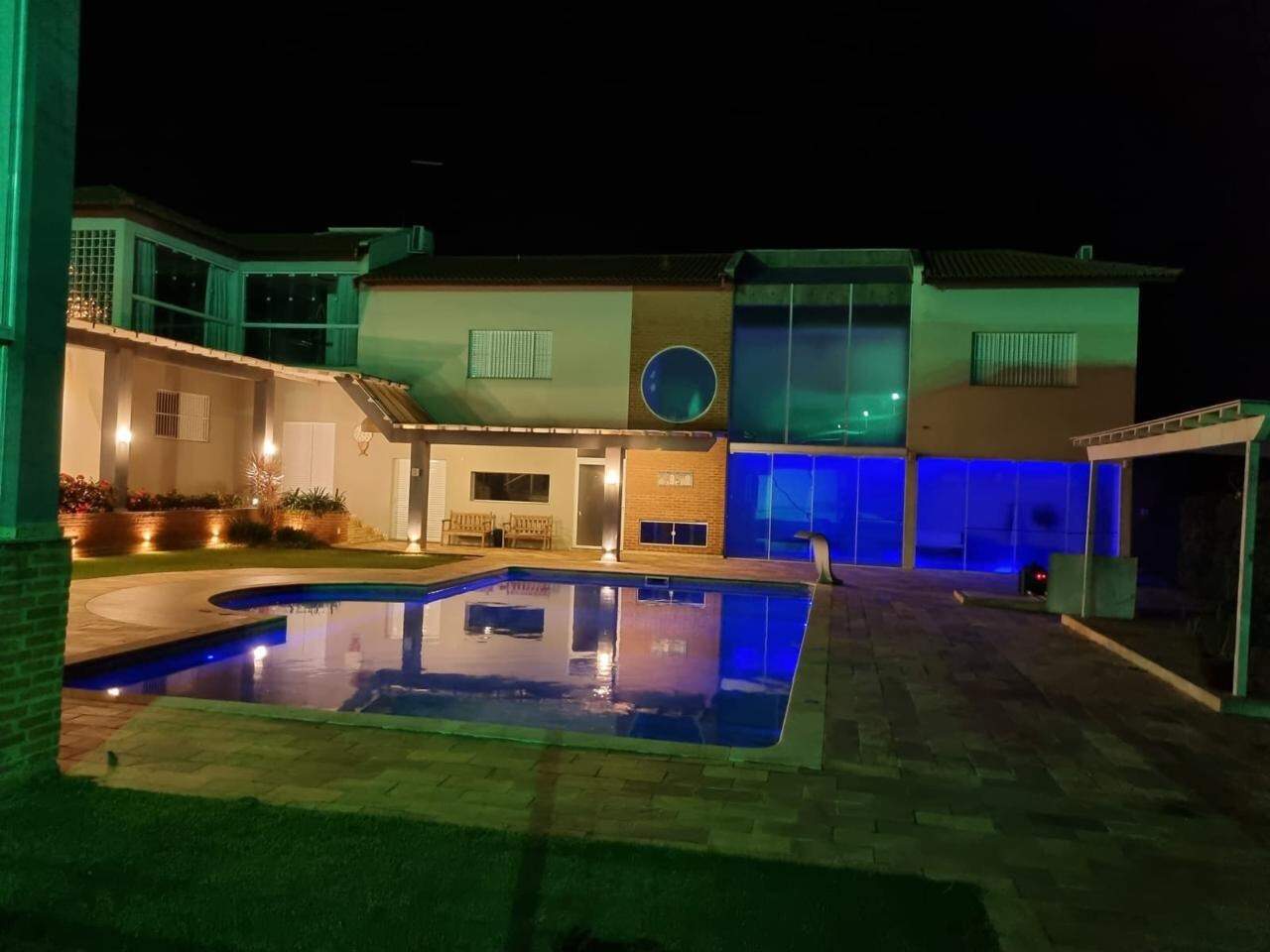 Chácara à venda no Jardim Santa Adélia: 