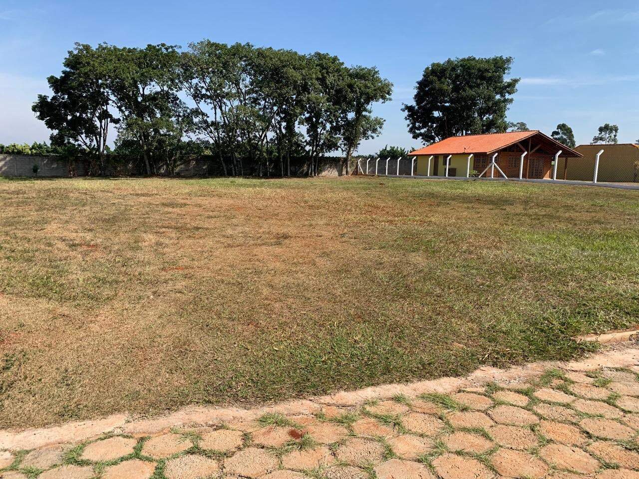 Terreno à venda no Nova Rheata: 