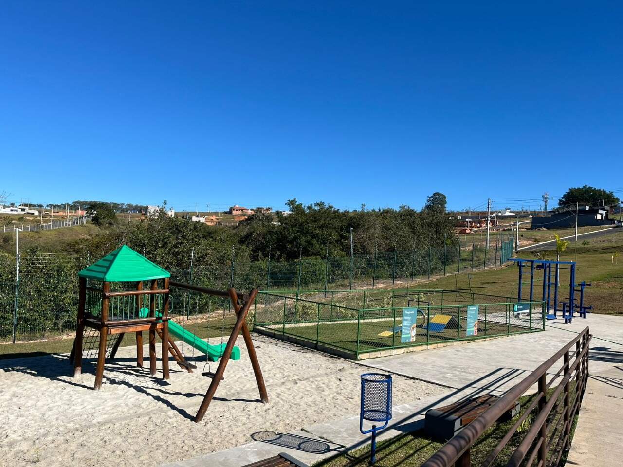 Terreno à venda no Loteamento Reserva dos Ipês: 