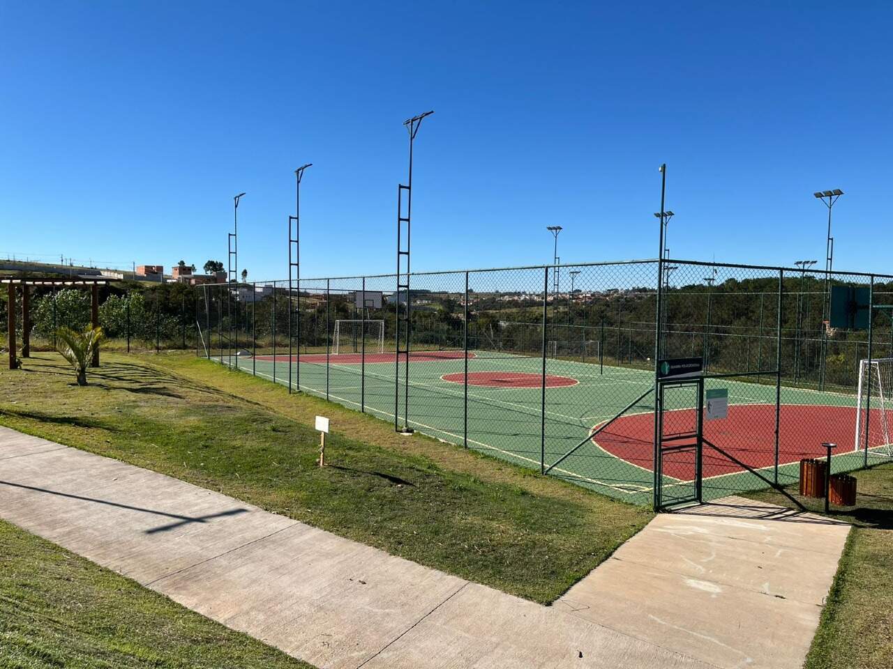Terreno à venda no Loteamento Reserva dos Ipês: 