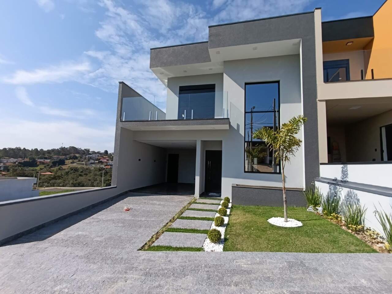 Casa em condomínio à venda no Loteamento Reserva dos Ipês: 