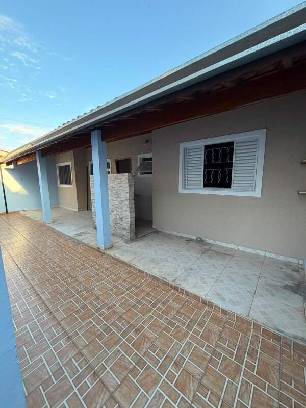 Edícula para aluguel no Residencial Vitória: 