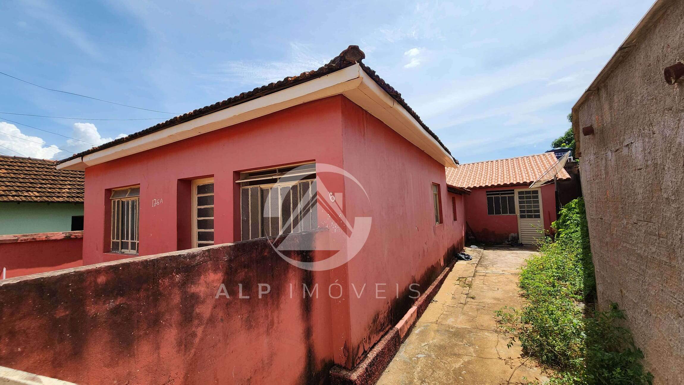 Casa à venda no BONFIM: 