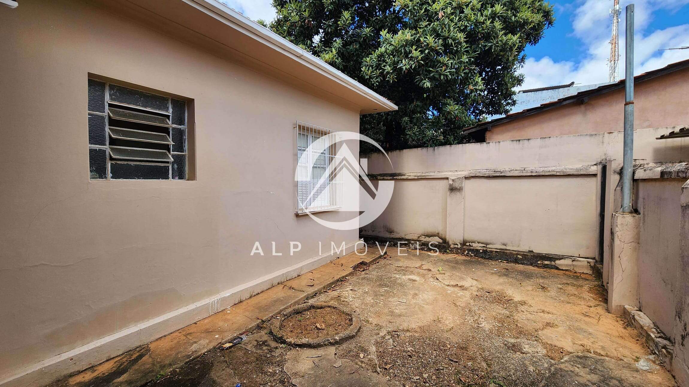 Casa à venda no Centro: 