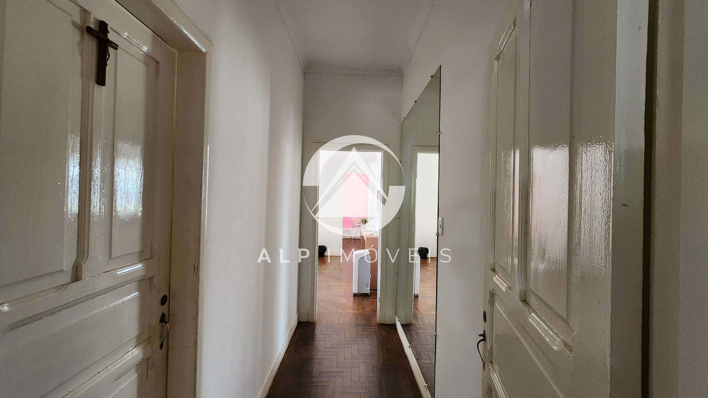 Casa à venda no Centro: 