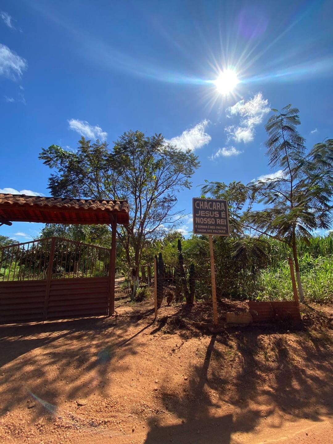 Chácara à venda no ZONA RURAL: 