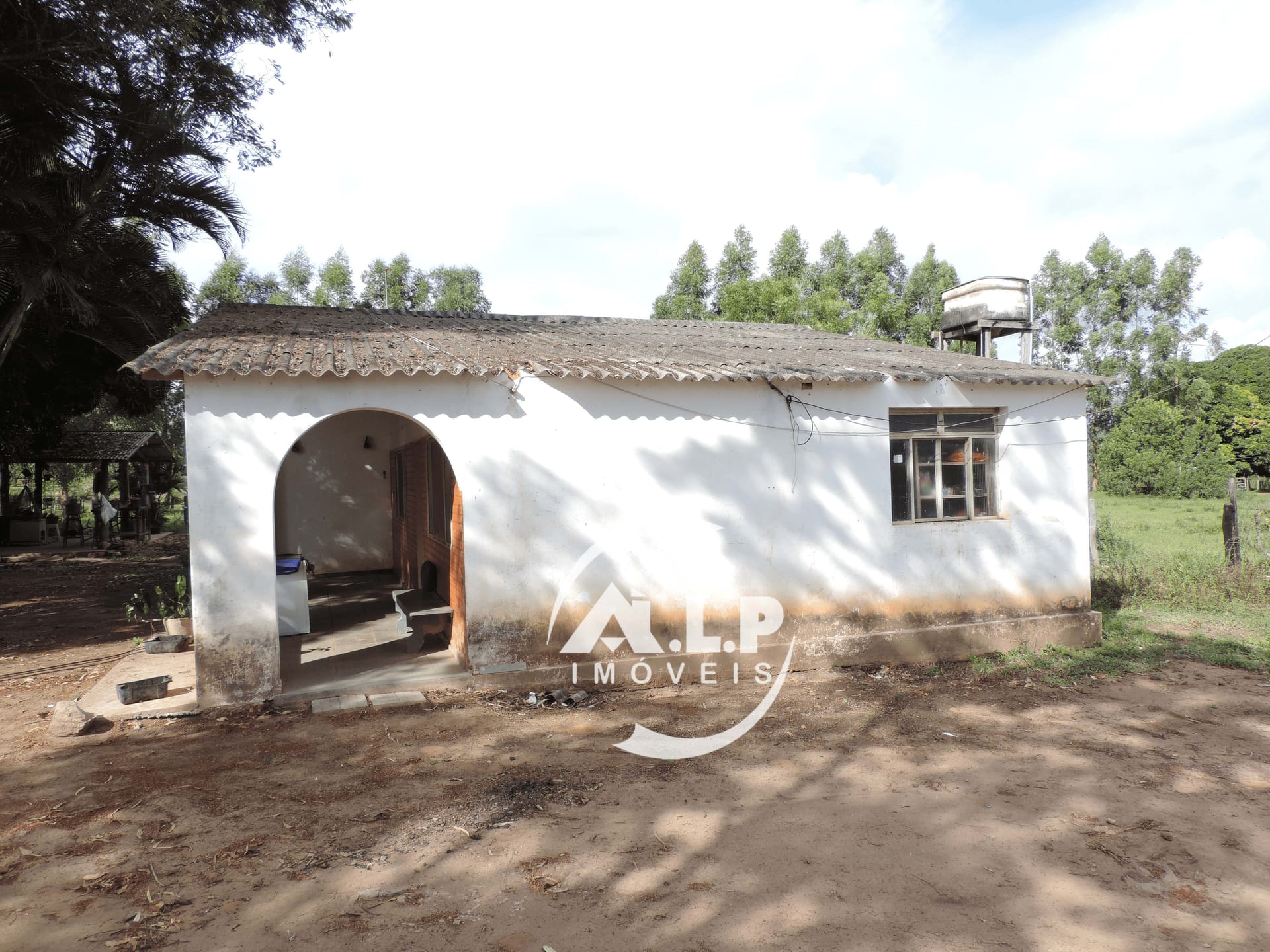 Fazenda à venda no ZONA RURAL: 