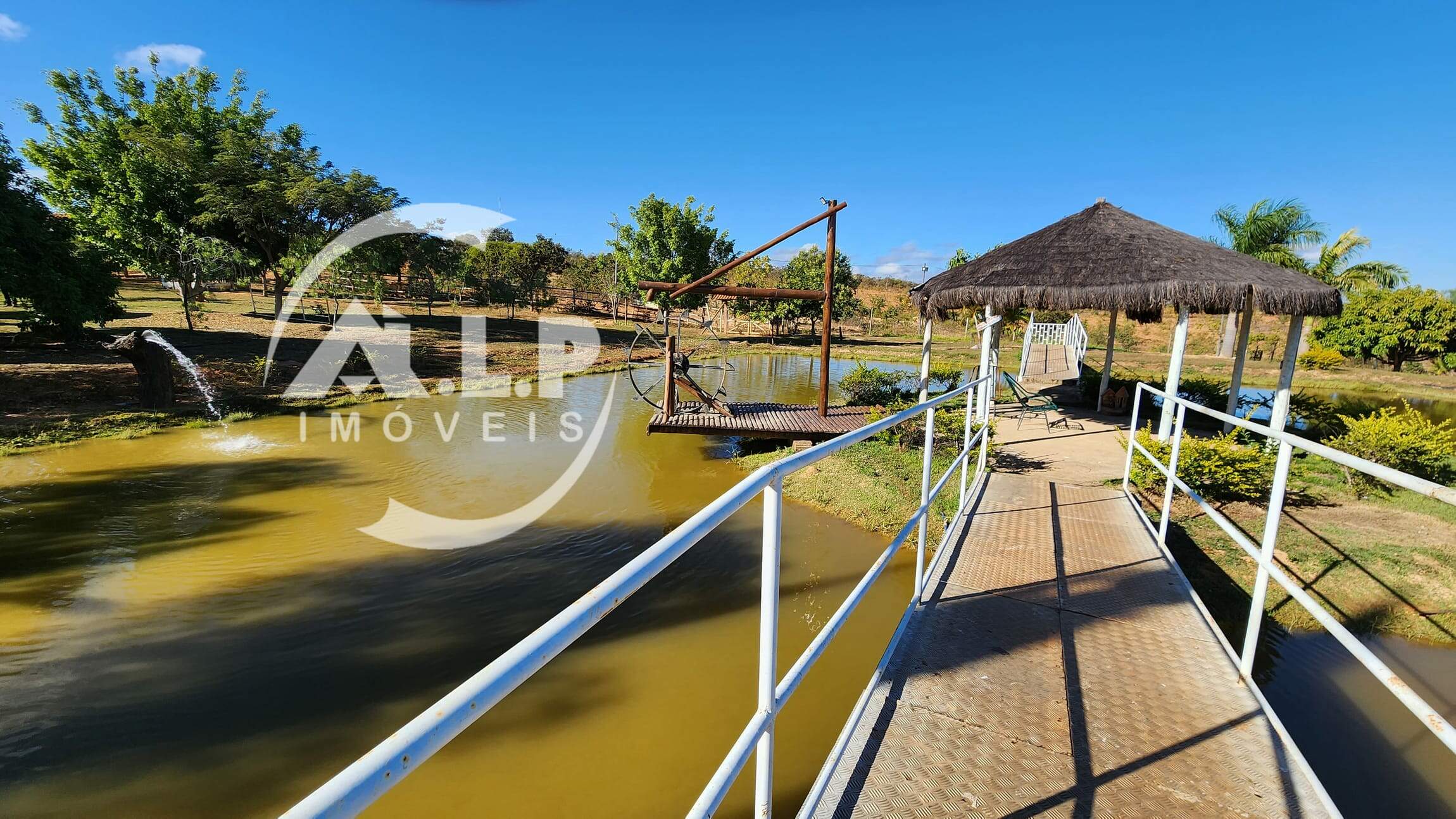 Terreno à venda no Zona Rural Taboquinha 1: 