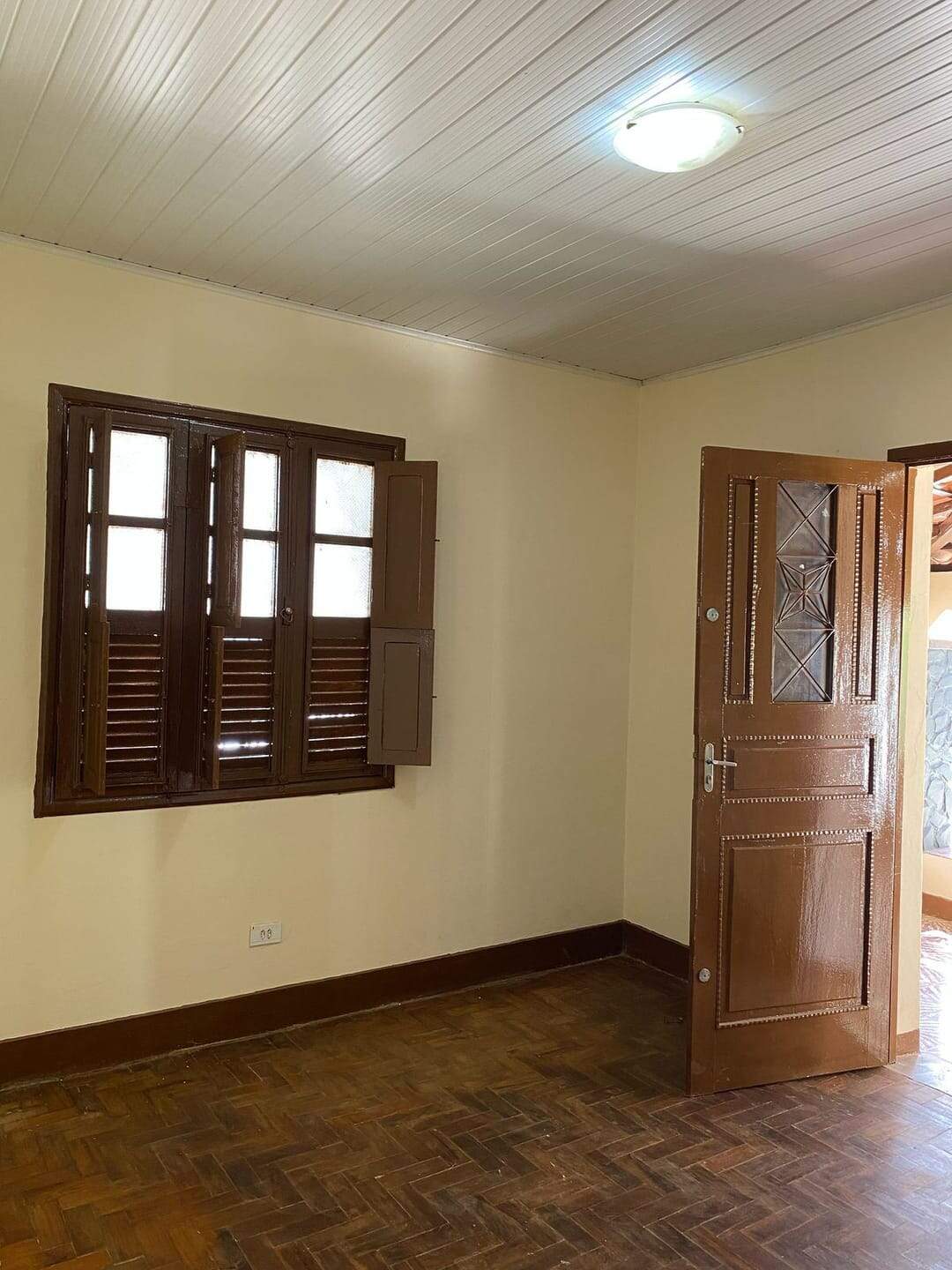 Casa para aluguel no Centro: 