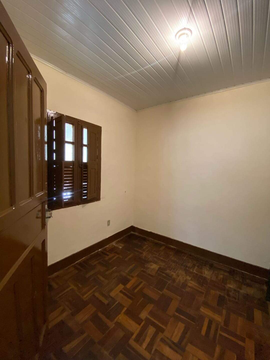 Casa para aluguel no Centro: 