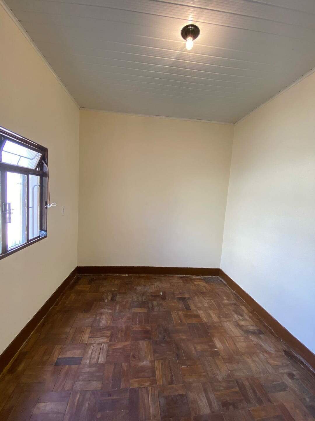 Casa para aluguel no Centro: 
