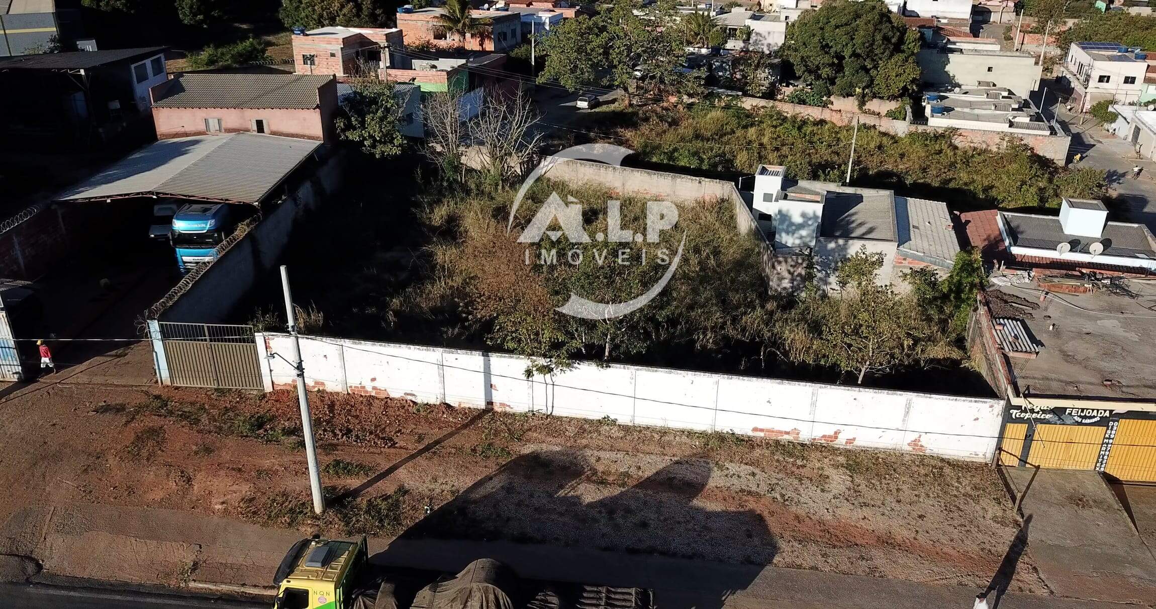 Terreno para aluguel no ESPLANADA: 