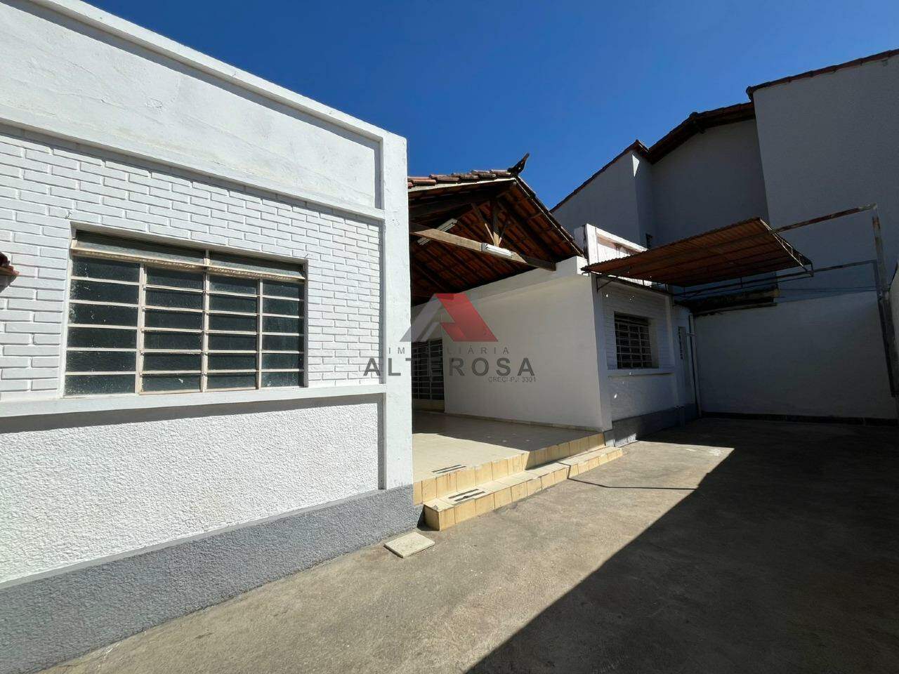 Casa residencial para aluguel no Centro: 