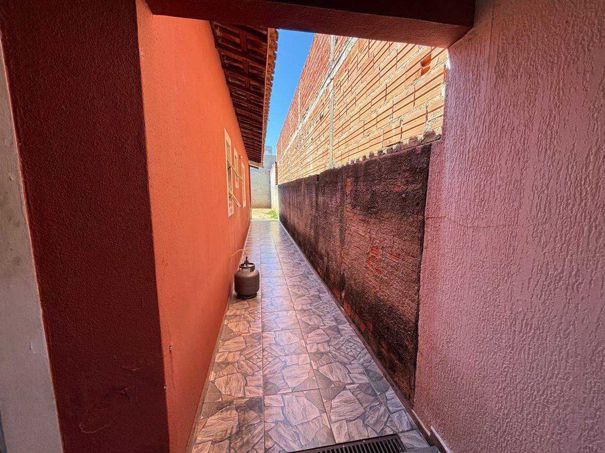 Casa à venda no Residencial Parque Laguna: 