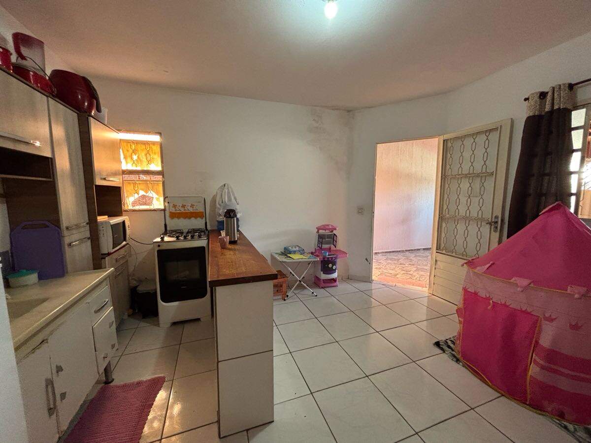 Casa à venda no Residencial Parque Laguna: 