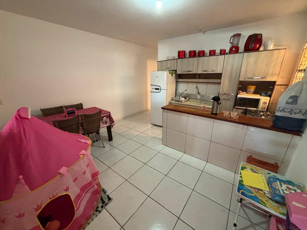 Casa à venda no Residencial Parque Laguna: 