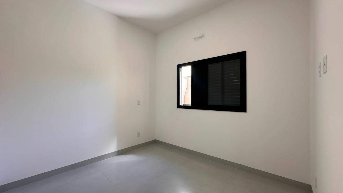 Casa à venda no Jardim Novo São Pedro: 